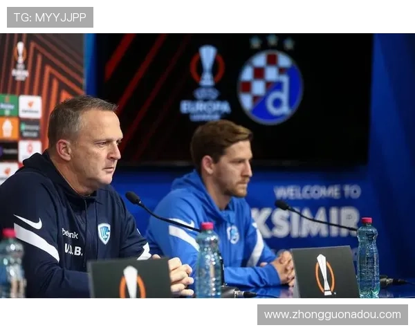 亨克三一胜迪纳摩瓦赫迪双响建功